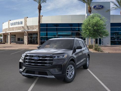 Used 2026 Ford Explorer Active RWD image 2