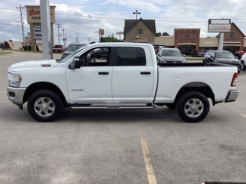Used 2024 RAM 2500 Big Horn AWD/4WD image 9