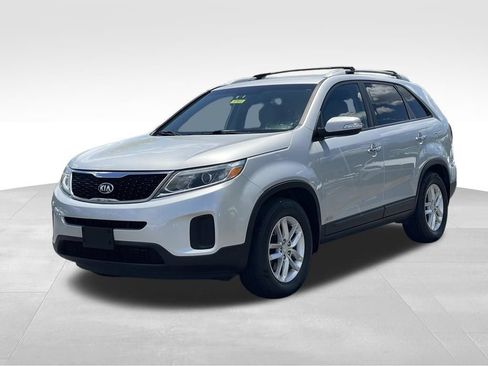 Used 2014 Kia Sorento LX AWD/4WD image 2