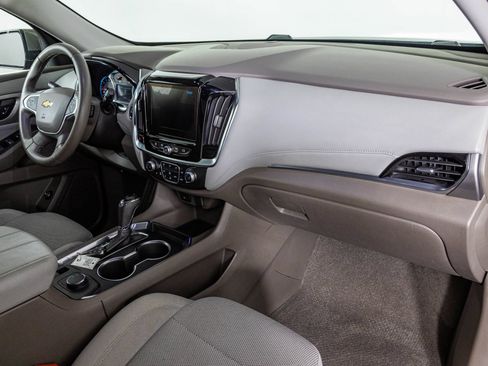 Used 2018 Chevrolet Traverse LT FWD image 51