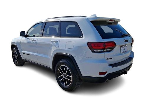 Used 2020 Jeep Grand Cherokee Trailhawk w/ Trailhawk Luxury Group AWD/4WD image 4