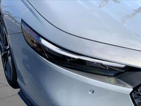 Used 2024 Honda Accord Touring image 27