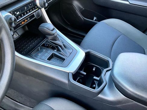 Certified 2023 Toyota RAV4 LE image 17