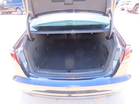 Used 2017 Audi A6 2.0T Premium image 14