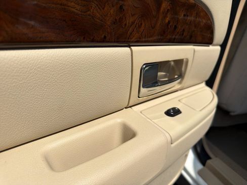 Used 2008 Mercury Grand Marquis GS RWD image 22