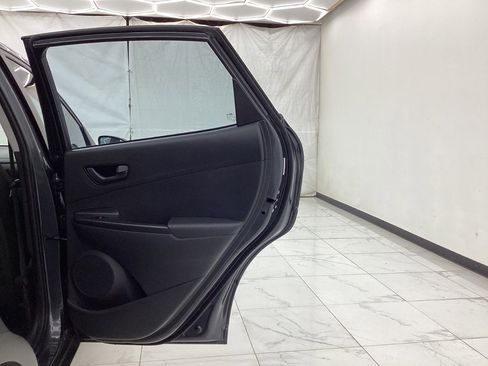 Used 2020 Hyundai Kona SE image 25