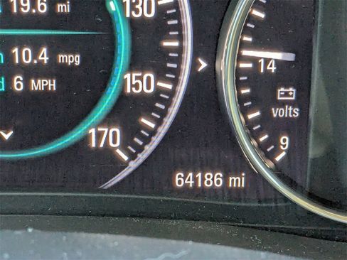 Used 2018 Buick Envision Premium w/ Driver Confidence Package image 31