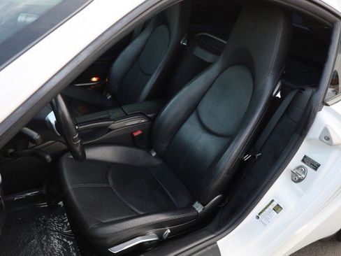 Used 2011 Porsche Cayman RWD image 25