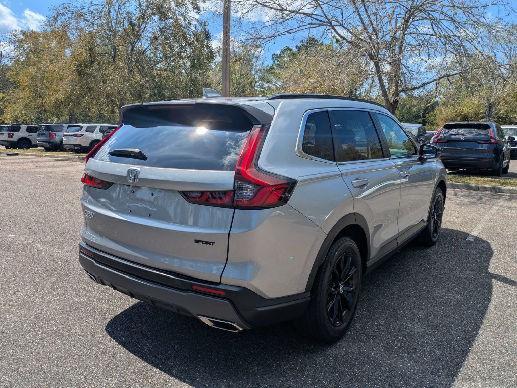Used 2025 Honda CR-V Sport-L image 4
