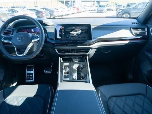 New 2026 Volkswagen Atlas Cross Sport SEL Premium R-Line image 29