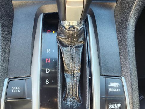 Used 2019 Honda Civic Sport image 24