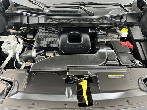 Certified 2025 Nissan Murano SL image 11