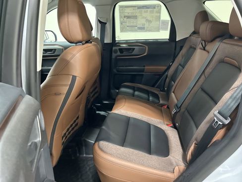 New 2026 Ford Bronco Sport Outer Banks w/ Sasquatch Outer Banks Package AWD/4WD image 30