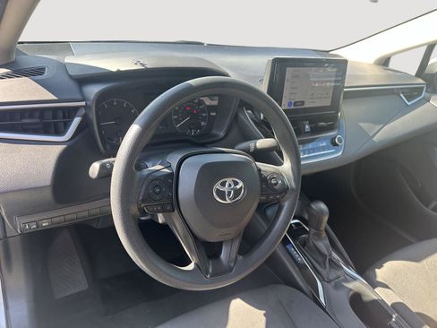 Used 2024 Toyota Corolla LE FWD image 10