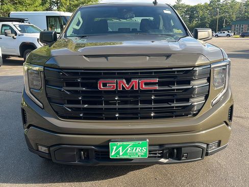 Used 2024 GMC Sierra 1500 Elevation AWD/4WD image 8