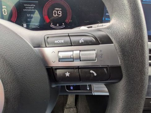 Used 2025 Hyundai Sonata SEL image 16