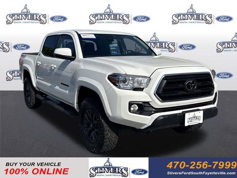 Used 2023 Toyota Tacoma SR5 w/ Technology Package image 1