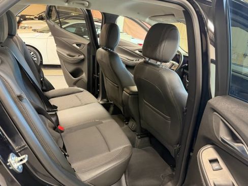 Used 2025 Buick Encore GX Preferred AWD/4WD image 27