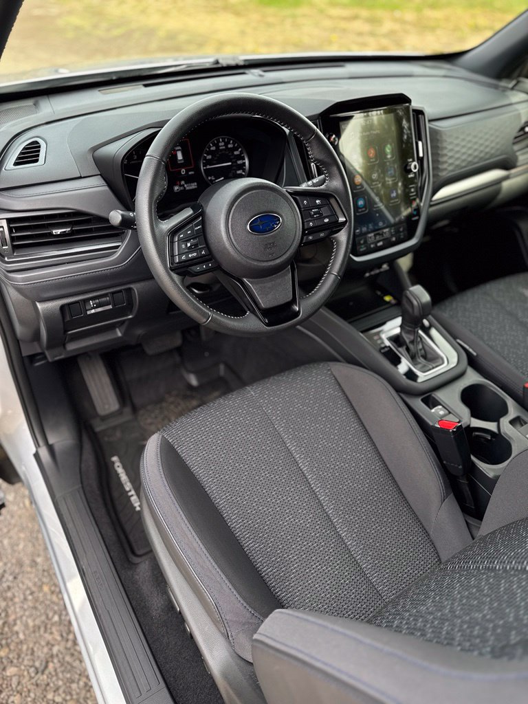 Certified 2025 Subaru Forester Premium AWD/4WD image 32