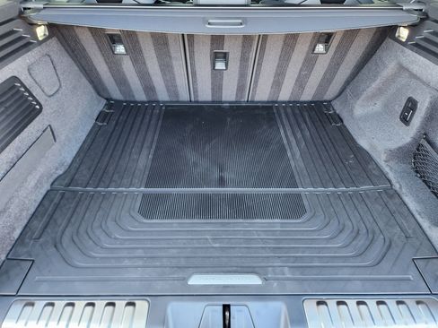 New 2026 Land Rover Range Rover Sport SV image 32