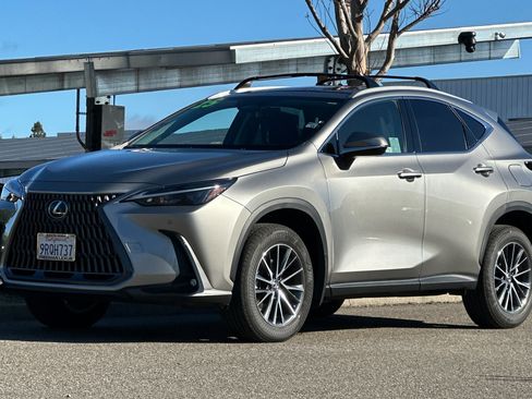 Used 2025 Lexus NX 350 NX 350 Premium image 8