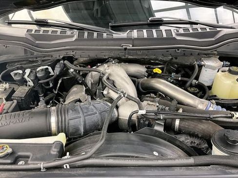 Used 2022 Ford F250 Lariat w/ Tremor Off-Road Package AWD/4WD image 28