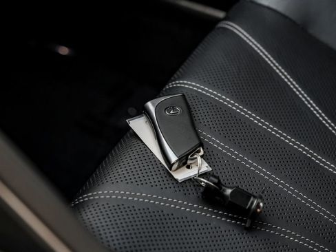 Used 2018 Lexus LC 500 Coupe w/ Touring Package image 60