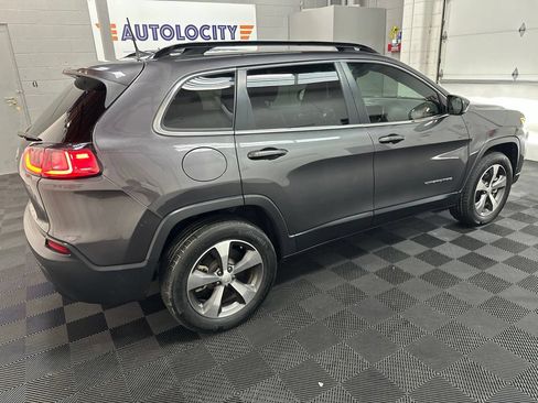 Used 2022 Jeep Cherokee Limited AWD/4WD image 11