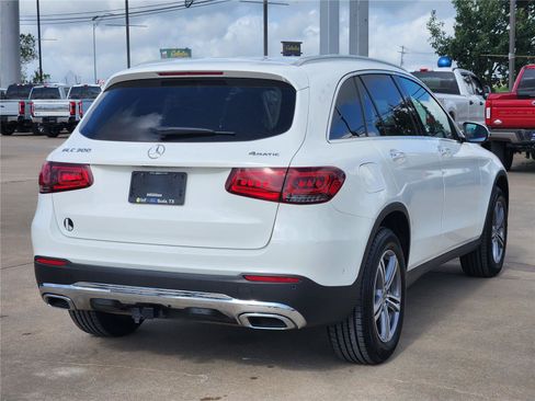 Used 2021 Mercedes-Benz GLC 300 4MATIC image 5