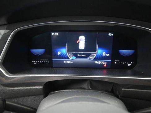 Used 2022 Volkswagen Tiguan S FWD image 11