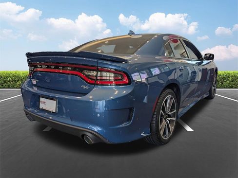 Used 2020 Dodge Charger R/T w/ Plus Group RWD image 3
