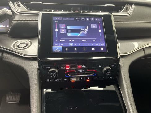 Used 2022 Jeep Grand Cherokee Altitude image 16