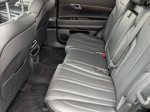 Used 2024 Genesis GV80 2.5T image 19