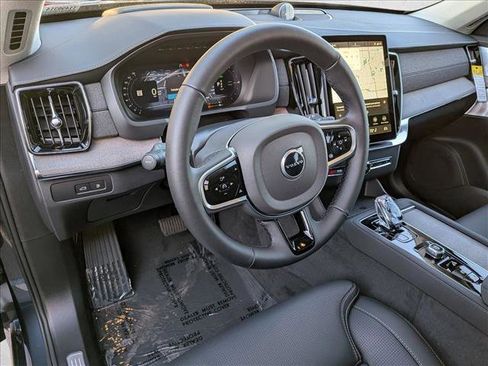 New 2026 Volvo XC90 T8 Ultra w/ Lounge Package image 9