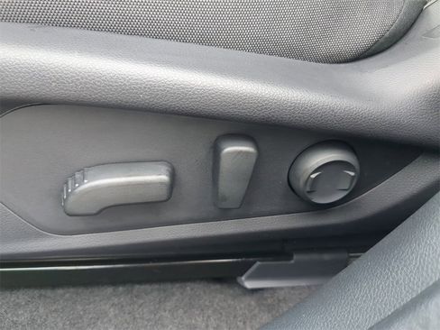 New 2026 Subaru Crosstrek 2.0i Premium image 18