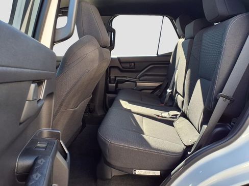 Used 2025 Toyota 4Runner SR5 image 35