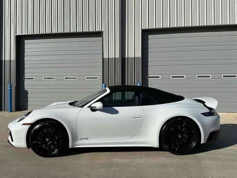 Used 2023 Porsche 911 Carrera GTS w/ Premium Package image 13