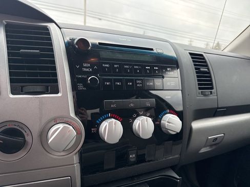 Used 2009 Toyota Tundra 4x4 Double Cab image 14