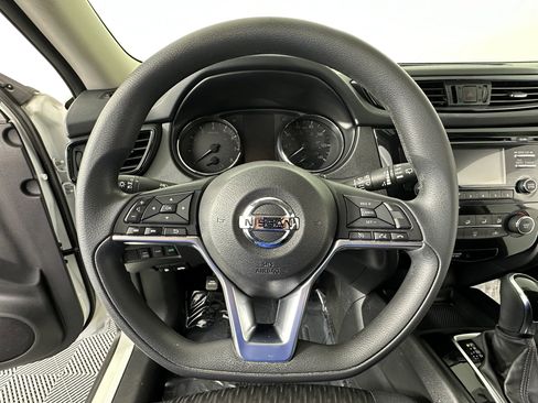 Used 2017 Nissan Rogue S w/ S Appearance Package image 34