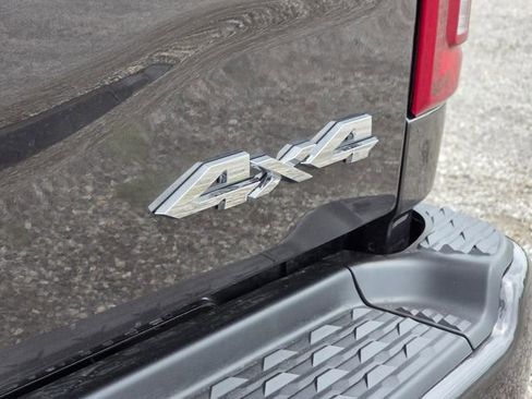 New 2026 RAM 2500 Laramie AWD/4WD image 10