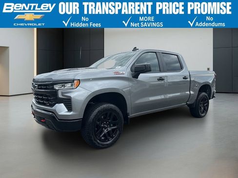 Used 2025 Chevrolet Silverado 1500 LT Trail Boss AWD/4WD image 1
