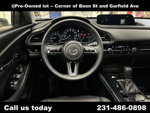 Used 2025 MAZDA CX-30 AWD 2.5 S w/ Preferred Package image 17