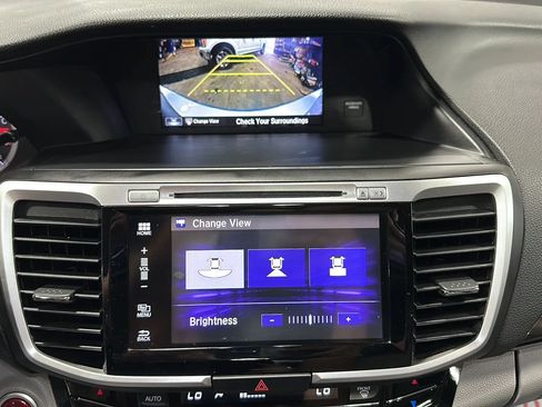 Used 2016 Honda Accord EX-L image 22