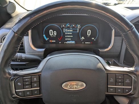 Used 2023 Ford F150 Platinum image 32