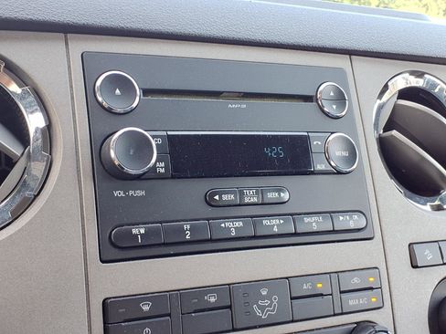 Used 2013 Ford F350 XLT w/ Chrome Pkg AWD/4WD image 9