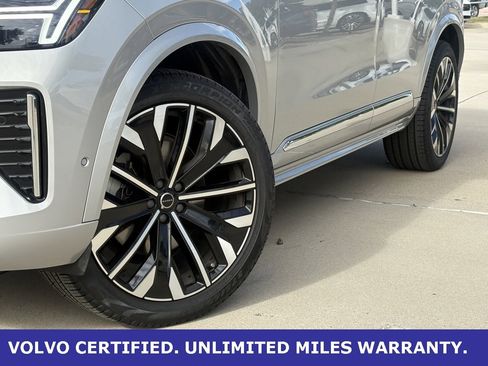 Certified 2025 Volvo XC90 B6 Plus image 10