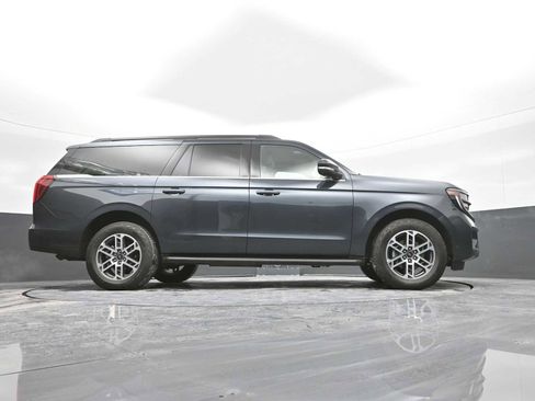 Used 2025 Ford Expedition Max Active image 43