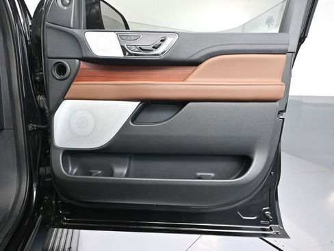 Used 2024 Lincoln Navigator L Reserve w/ Equipment Group 201A image 52