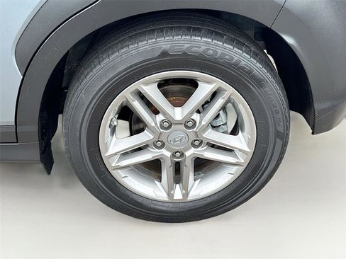 Used 2021 Hyundai Kona SE FWD image 28