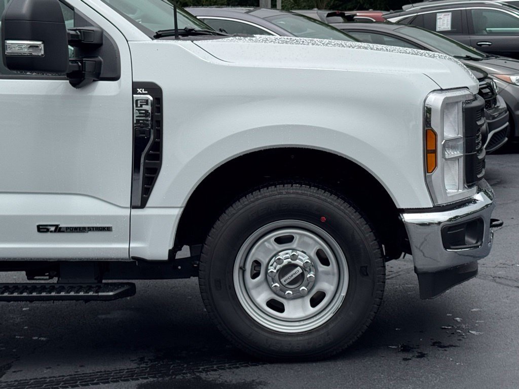 Used 2025 Ford F350 XL w/ 360-Degree Camera Package RWD image 39
